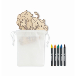 Set de peinture pour enfants avec suspensions en bois et crayons couleur blanc cinquième vue