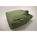 Sac à dos roll-top en RPET pour PC avec poche latérale élastique 15'' couleur vert militaire cinquième vue photographique