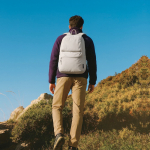 Sac à dos convertible antivol à fermeture éclair 22 L 16” couleur gris