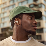 Écouteurs ouverts résistants à la transpiration de la marque Philips couleur blanc quatrière vue
