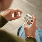 Écouteurs ouverts résistants à la transpiration de la marque Philips couleur blanc cinquième vue