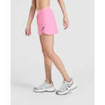Short en polyester respirant pour femme, 110 g/m², Roly Direct Stratos couleur rose pastel cinquième vue d'usage