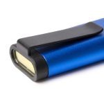 Outil multifonction ultra-plat en aluminium avec lampe 70 lumens couleur rouge vue détaillée 2