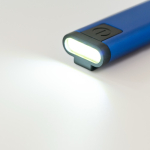 Outil multifonction ultra-plat en aluminium avec lampe 70 lumens couleur rouge vue détaillée 3