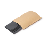 Serviette légère en microfibre RPET avec bord surjeté 200 g/m² couleur gris taupe première vue d'usage