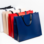 Sac en papier premium mat, soufflet et anses en tissu résistant 9 kg Vue 1