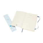 Carnet Moleskine Classic avec mention “en cas de perte”, pages lignées couleur bleu troisième vue frontale