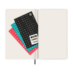 Agenda hebdomadaire en plastique effet cuir avec marque-page Moleskine couleur noir deuxième vue