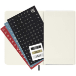 Agenda de poche hebdomadaire et souple avec élastique Moleskine couleur noir cinquième vue