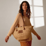 Sac moyen en papier à longues anses à personnaliser couleur marron vue détaillée