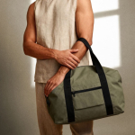 Sac en polyester pour les voyages ou le sport, avec sangle valise couleur vert vue détail 3