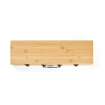 Set de barbecue dans un coffret en bambou avec ustensiles pour grill couleur naturel vue frontale