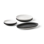 Assiette plate en céramique avec finition mate, fabriquée en Europe