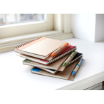 Bloc-notes A5 en carton recyclé avec stylo, pages lignées sixième vue