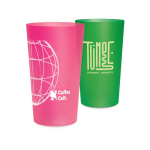 Grand gobelet en plastique réutilisable fabriqué en Europe 600 ml couleur rose transparent