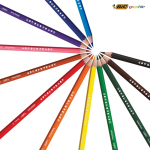 Set de coloriage recyclé certifié FSC® avec 12 crayons BIC®