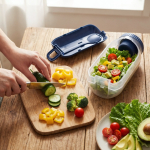 Lunch box multifonction avec couvercle à visser et couverts couleur bleu foncé