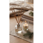Coffret avec diffuseur en verre et bougie parfumée à la vanille couleur beige deuxième vue d'ambiance 2