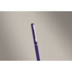 Stylo en aluminium recyclé avec clip chromé et encre bleue couleur bleu deuxième vue photographique
