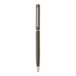 Stylo en aluminium recyclé avec clip chromé et encre bleue couleur titan troisième vue