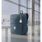 Sac à dos de voyage en nylon déperlant avec plusieurs poches 20 L couleur bleu deuxième vue d'ambiance 2