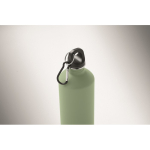 Gourde en inox recyclé avec finition caoutchoutée et mousqueton 750 ml couleur vert menthe troisième vue photographique