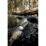 Lampe torche d’urgence à manivelle 2 000 mAh Nordic Drift Everest couleur noir vue d'ambiance