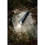 Lampe torche rechargeable avec zoom et 1 000 lm Nordic Drift Everest couleur noir vue d'ambiance