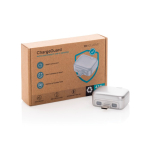 Adaptateur de charge intelligent USB-C avec anti-surcharge 140 W couleur argenté vue avec boîte