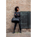 Sac de voyage en nylon avec ouverture rigide et 35 L Thule Subterra 2 couleur noir vue d'ambiance 2