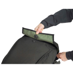 Sac à dos avec rabat magnétique pour PC 16” Thule Paramount couleur noir troisième vue