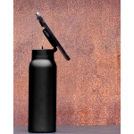 Gourde isotherme avec anneau pour téléphone MagSafe® 710 ml Ringo Pro couleur noir vue d'ambience 3