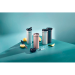 Mug isotherme anti-fuite à double paroi 500 ml AdHoc Pulse couleur gris vue d'ambience 3