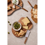 Set à fromage avec planche et 3 couteaux en acier inoxydable couleur marron vue d'ambiance