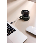 Chargeur sans fil écologique pliable 2 en 1 avec USB-C et 15 W couleur vert vue d'ambiance