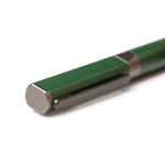 Stylo à bille rotatif en aluminium recyclé avec recharge jumbo à encre bleue couleur vert foncé vue détaillée 2