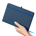 Carnet A5 en PU recyclé avec marque-page et pages lignées couleur bleu quatrième vue