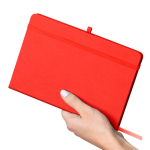 Carnet A5 en PU recyclé avec marque-page et pages lignées couleur rouge troisième vue