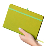 Carnet A5 en PU recyclé avec marque-page et pages lignées couleur vert clair deuxième vue