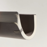 Carnet souple A5 en similicuir à élastique et pages unies couleur gris clair
