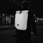 Sac à dos réfléchissant recyclé à fermeture à enroulement 15,6'' couleur blanc