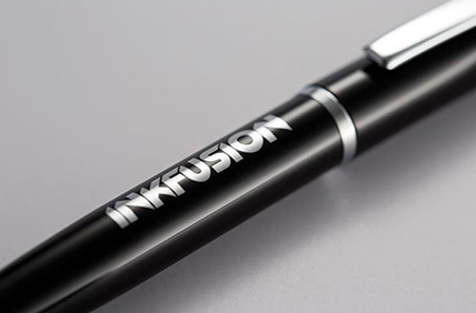 Gravure laser pour une finition élégante et permanente