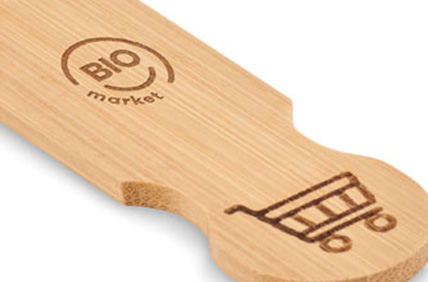 Marquez votre logo sur du bois pour une finition naturelle