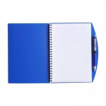 Carnet à couverture rigide et stylo assorti A5 pages lignées couleur bleu troisième vue