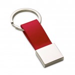 Joli porte-clé avec des finitions métalliques couleur rouge
