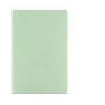 Carnet A5 à pages lignées et couverture en carton recyclé couleur vert pastel vue frontale