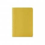 Carnet A6 à pages lignées et couverture en carton recyclé couleur jaune foncé vue frontale