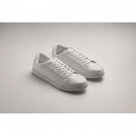 Zapatillas con suela de goma y hechas de cuero sintético talla 44 couleur blanc troisième vue photographique