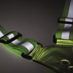 Chaleco reflectante ajustable con LEDs en la parte delantera y trasera couleur vert fluorescent  septième vue photographique