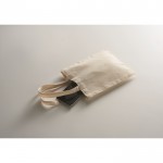 Petit sac cadeau en coton à anses courtes colorées 140 g/m² couleur beige troisième vue photographique